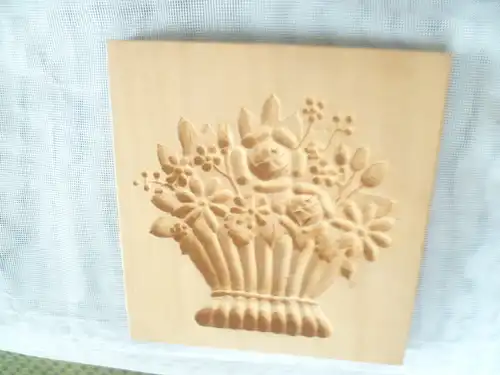 Springerle  seltene Motive  großer Biedermeier Blütenkorb  Wildkirschebaum1880 Provenienz Bäckerei in Bretten