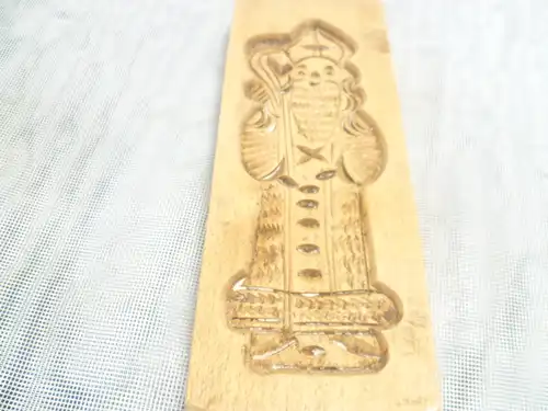 Spekulatiusmodel St Nikolaus um 1900 Provenienz : Bretten Bäckerei Gauss sehr fein tief und detailliert geschnitzt 
