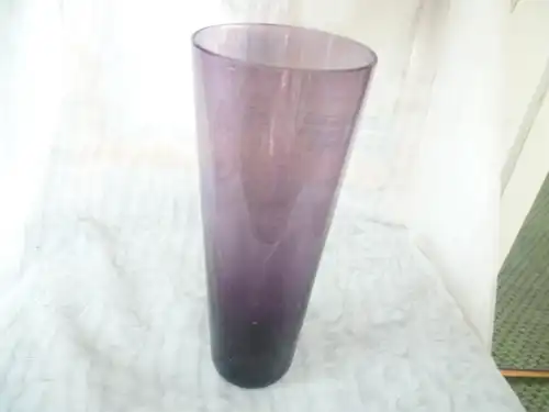Murano Mundgeblasene  in Form geblasene zylindrische hohe violett Vase Vintage 1960 er  H:26 cm Aus der Vitrine 