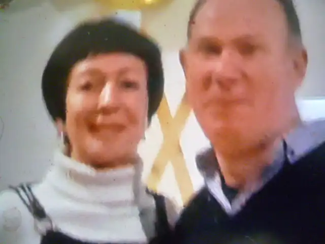 Bimini Lauscha signierte violette Glasvase  von Albrecht Greiner Mai 1932 Lauscha - 2012 Lauscha  in Tulpenform mundgeblasen 5