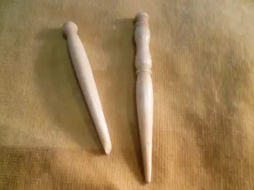  um 1880 ein Paar Häkelnadel Elfenbein-Knochen? Handarbeit -Antik-sehr Alt