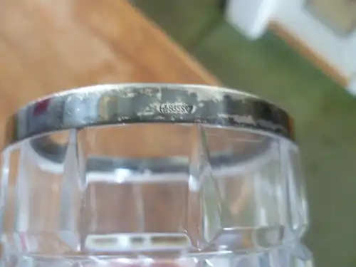 Kristallglas Vase geschliffen mit Silber Montur von der Silbermanufaktur Lutz&Weiß Pforzheim um 1960-70 H: 20 cm aus der Vitrine Herstellerpunze: Ligiertes Monogramm "LW"
