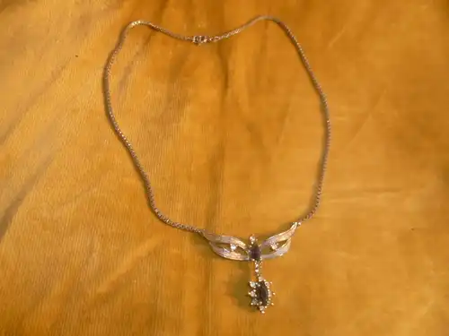 Saphir Collier Schleifchen Dekor Vintage Ära 60-70 Punze Goldschmid +835 besetzt mit 2 Saphire im Tropfenschliff von ca 2 Karat  