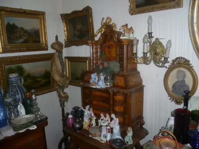 SCHÖNER ALTER, JUGENDSTIL PUPPENHERD/KINDERHERD ODER FÜR GROßE PUPPENSTUBEN/PUPPENKÜCHE ODER EINZELSTÜCK/DEKO 5