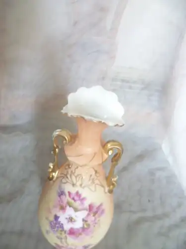  Royal Wettina Jugendstil Nouveau Emporen Vase Robert Hanke Goldbemalung reiches Blütendekor wohl Thüringen oder Tschechoslowakei um 1900