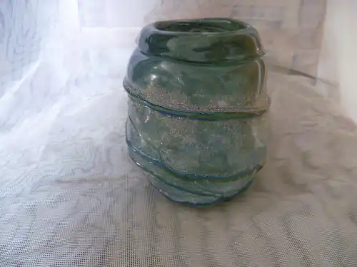 Heinz Pichotta Glashütte Höllental Studioglas mit Fadeneinlagen  im Stand signiert Hans Pichotta und 1980 datiert