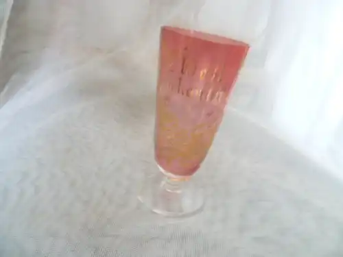 Fußbecher Jugendstil rosa Glas Goldstaffage Füllhorn mit Schmetterlinge Wohl bekomm`s  Höhe 15 cm  aus der Vitrine!