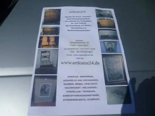 Rosemarie Gläser Designerin bei Strehla  hier Strehla Fat Lava Kirschrot Formnummer 1437 H:21 cm