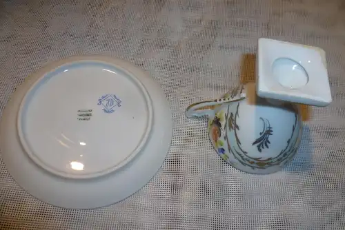 Girand Limoges France Mokka Tasse im klassizistischen Stil handbemaltes Streublumen Girlanden Dekor