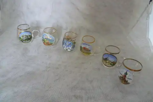 Fußbecher Jugendstil rosa Glas Goldstaffage Füllhorn mit Schmetterlinge Wohl bekomm`s  Höhe 15 cm  aus der Vitrine!