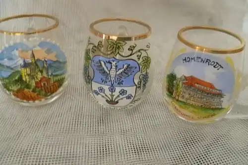 Fußbecher Jugendstil rosa Glas Goldstaffage Füllhorn mit Schmetterlinge Wohl bekomm`s  Höhe 15 cm  aus der Vitrine!