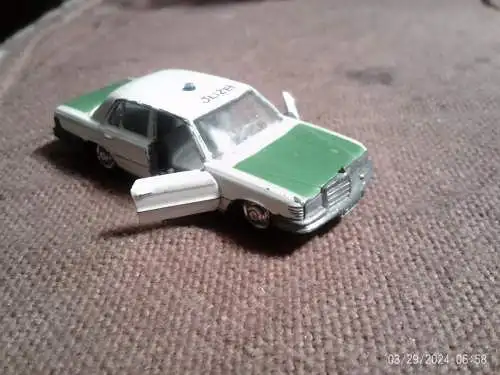 Schuco MB Polizei 350SE/450SE 301866-..73 =1:66 gut erhalten  1:66 