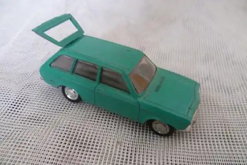 Schuco 1/66 Nr. 301846 Opel Ascona Voyage Kombi Türkis