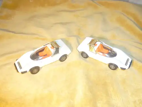 Gorgi Toys Whizzwheels Pininfarina Alfa Romeo P33 / Modell / Auto 2u1   2 schöne Modelle