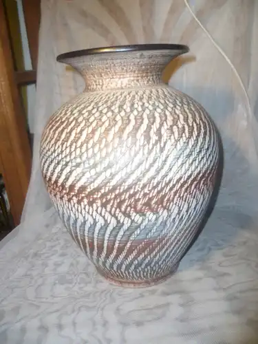  Vase Keramik Dümler&Breiden Modernist Design Rudolf  Christmann Schwarz farbenfrohes Ritzdekor ist sehr farbenfroh 