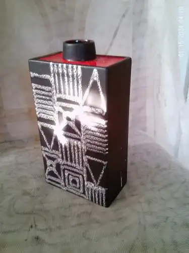 Schlossberg Designerin ist Ilse Stephan Keramik Vase Formnr.: 296-25-20 Mid Century 1960