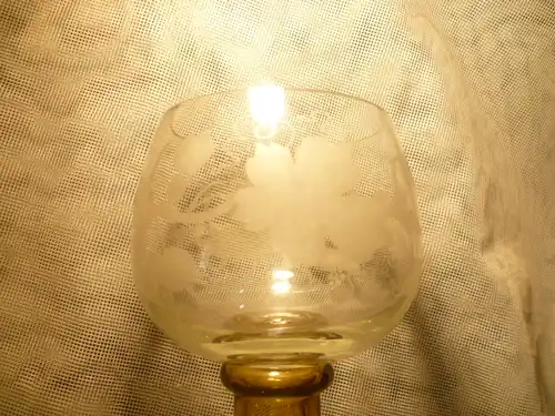 Peter Behrens  Theresiental 1 eleganter Jugendstil Römerglas Rebenranken Schliffdekor Kuppa um 1910-20 H: 18.5 cm