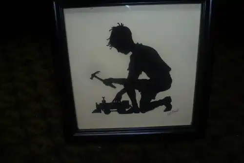 Scherenschnitte  Junge und seine Eisenbahn signiert MP