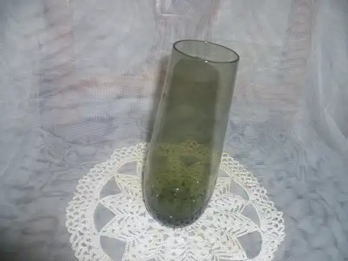 Bauhaus Industrie Design Wilhelm Wagenfeld Rauchglas Vase  1950 er Jahre , aus der Vitrine H: 7,5 cm