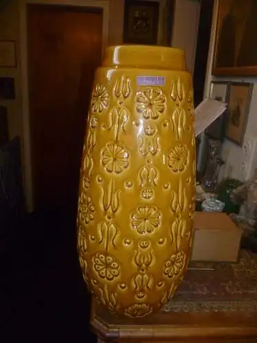 Bernina Europa LIne 60s 70s Scheurich 265-42Keramik Vase flower Relief  west german ceramic ,