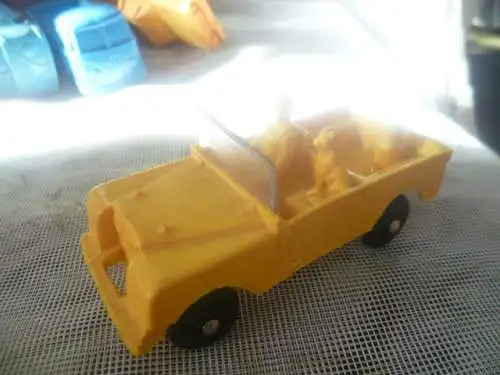 Tomte Nr. 18 – Jeep „Land Rover  Norway, gelb Nr. 18 - Landrover 1959