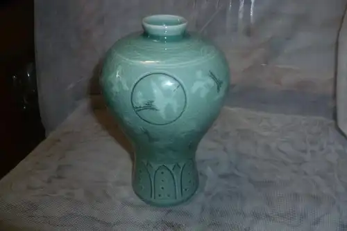 Vintage Korean Celadon Green Meiping Vase aus der Art Deko Zeit um 1920 H: 16