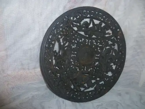  Karl Friedrich Schinkel Entwurf Buderus  Wandteller Formnummer 5003 um 1900 Durchmesser : 21 cm 