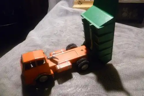 GAMA Faun LKW "Meiller Kipper" '67-'68 / Made in Germany aus der Vitrine