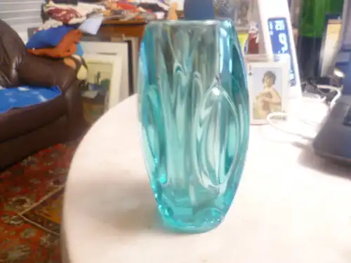 Vintage Böhmischen Rosice Glas Werke Objektiv / Bullet Light Blue Vase Design von Rudolf Schrötter 1955 Sklo Union 