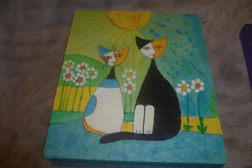 Acrylfarben Malerei auf Holzplatte in vielen Farben alle sind signiert; J.S für Josef K. Strobel in der Art von Rosina Wachtmeister 