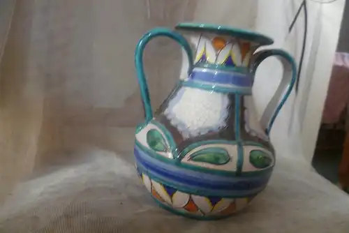 Majolika-Sgraffito-Vase mit 2 Henkeln aus den Fünfzigern sommerliche Farbe in Ihr Leben (auch ohne Blumen!).