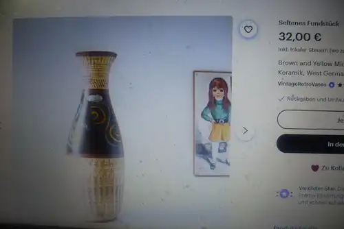 Vase Bay  Rudolf Christmann Schwarz oder Franz Schwaderlapp !! Sgraffito Technik Mid Century (70s) vase made by Bay Keramik, West Germany Formnr. 584 25