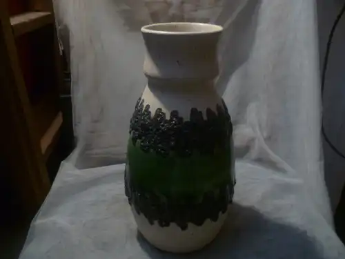 Bay Bodo Mans Design hier Fat Lave Vase in grün creme gesprenkelt schwarz Lasuren Formnr: 7030 Höhe 30 cm