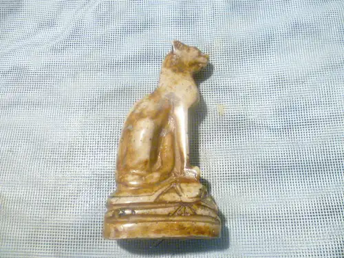 Ägyptische Bastet-Katzengöttin-Statue, handgefertigt in Kairo, Ägypten um 1960