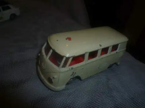 Diecast Gama 955 Mini Mod 1:43 Volkswagen T1 Ambulance Van Krankenwagen Bus Made in Germany aus der Vitrine
