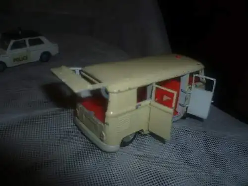 Diecast Gama 955 Mini Mod 1:43 Volkswagen T1 Ambulance Van Krankenwagen Bus Made in Germany aus der Vitrine