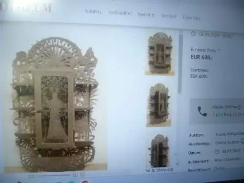 Hängeschränkchen Vitrine Historismus antik filigran verziert um 1930 Schwarzwald oder Frankreich Handarbeit sehr detailliert gefertigt ! Miniatur Stück H: 17,5 x 27 x 8cm cm aus der Vitrine Top!!    Dieses wunderschöne antike Historismus...