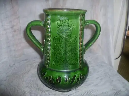 Ungarn Volkskunde Keramik grün floral geritzt wohl 1960 H: 23