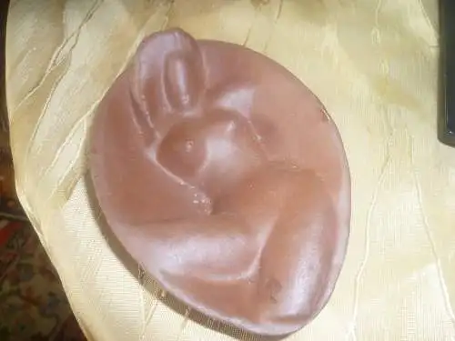 Erotika Keramik Schalen Mokkafarben  Vintage 1960 Jahre oval in der Art von Picasso ? Masse oval : 13,5 x 9 cm 