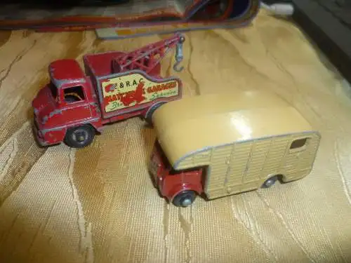 Konvolut Lesney Fahrzeuge: Thames Trader Wrack LKW A. & R. A.C. Streichholzschachtel Garagen Lesney Nr. 13 England  von 1963 ! und Marschall Horse Box MK7 Nr.35 Laderampe fehlend! Modelljahr: 1957-1964