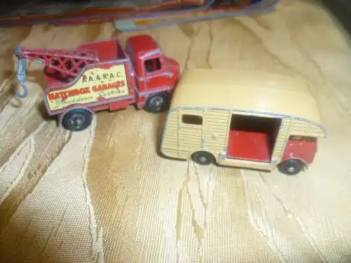 Konvolut Lesney Fahrzeuge: Thames Trader Wrack LKW A. & R. A.C. Streichholzschachtel Garagen Lesney Nr. 13 England  von 1963 ! und Marschall Horse Box MK7 Nr.35 Laderampe fehlend! Modelljahr: 1957-1964