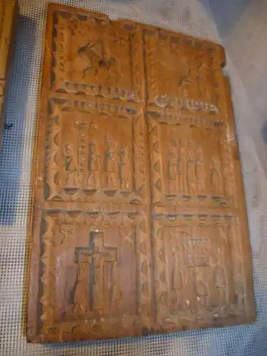 Musealer Krippen/ Apostel Modell um 1800+ / - besonders seltene christliche Motivwahl Kirschbaum 15 x 10cm  Provenienz Bäckerei  Gauss in Bretten