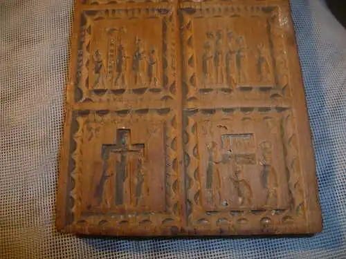 Musealer Krippen/ Apostel Modell um 1800+ / - besonders seltene christliche Motivwahl Kirschbaum 15 x 10cm  Provenienz Bäckerei  Gauss in Bretten