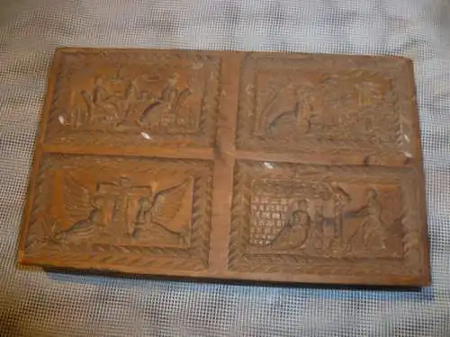 Musealer Krippen/ Apostel Modell um 1800+ / - besonders seltene christliche Motivwahl Kirschbaum 15 x 10cm  Provenienz Bäckerei  Gauss in Bretten