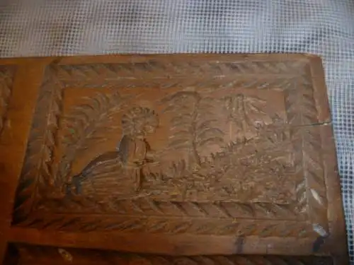 Musealer Krippen/ Apostel Modell um 1800+ / - besonders seltene christliche Motivwahl Kirschbaum 15 x 10cm  Provenienz Bäckerei  Gauss in Bretten