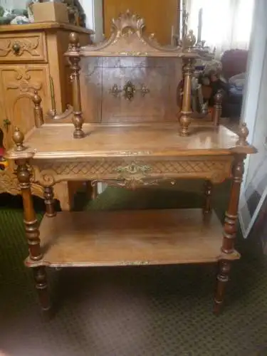 Anrichte Etagere Kredenz Schmink -Blumentisch um 1870  Messing Zierteile Nussbaum 