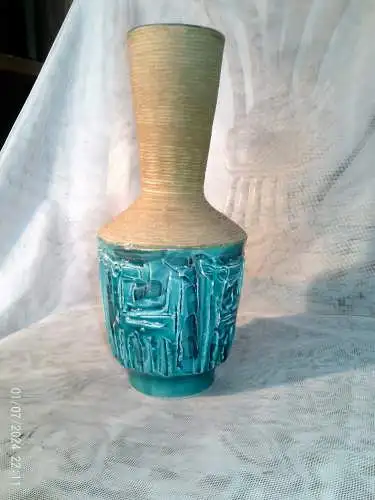 FRATELLI FANCIULLACCI Relief Vase Italian Alla Moda Pottery MCM Retro Bitossi Keramik Manufaktur gegründet 1862 von Raffaello Fanciullacci in Capraia Fiorentina.