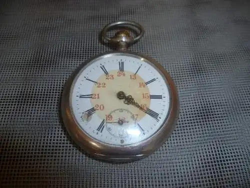 Schweizer Jäger Taschenuhr Cuivre 800er Silber Nr.5718-36  mit Zwiebelkrone , kleine Sekundenanzeige Ziffernblatt in 2 Farben rot und weiß 