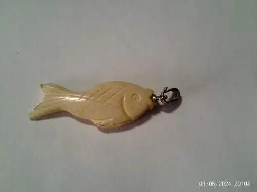 Karpfen Anhänger  um 1950 für Angler oder Sternzeichen 