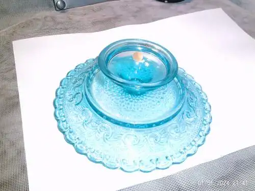 Obst Kekse Türkis Glas Fußschale um 1920 Durchmesser: 15 cm Höhe: 55,5
